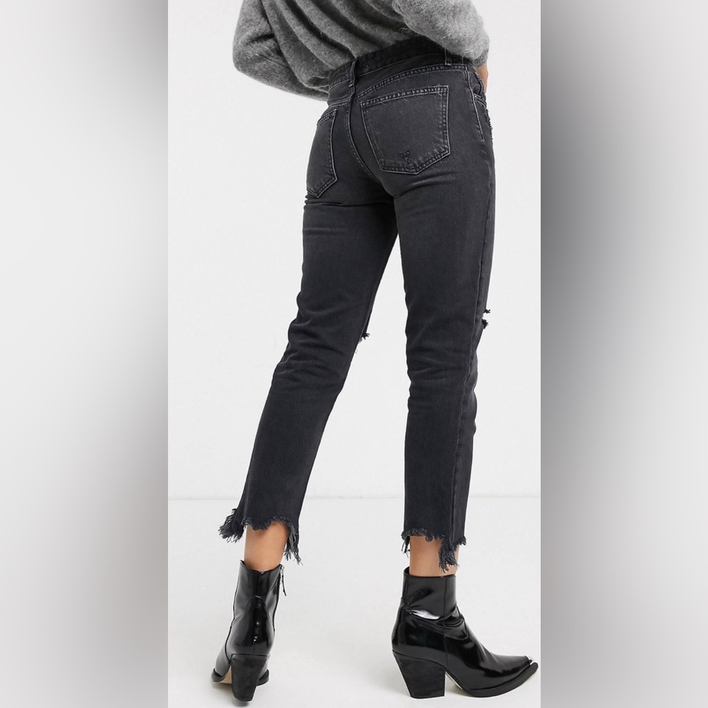 Free People We The Free Black loose fit Crop Button fly Jeans Size 28 - Picture 3 of 10